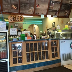 Capputan - It's coffee and a TANNING SALON! Lol.