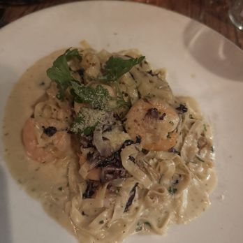 Fiamma Ristorante - Tagliolini ai gamberi - Italian Near Me - Charlotte, North Carolina Fiamma Ristorante - Tagliolini ai gamberi - Italian Near Me - Charlotte, North Carolina