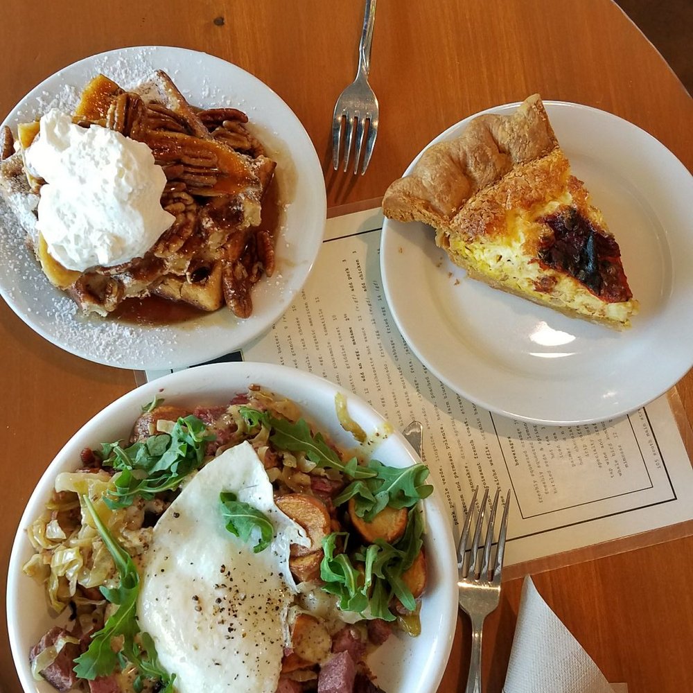 Kitchenette - Cornbeef hash, waffles & quiche - Breakfast & Brunch Near Me - Templeton, California Kitchenette - Cornbeef hash, waffles & quiche - Breakfast & Brunch Near Me - Templeton, California