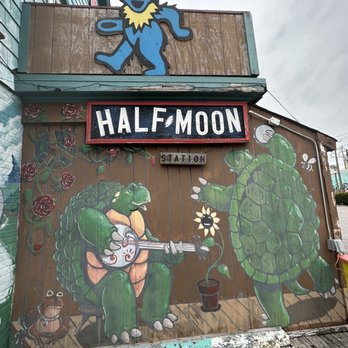 Half Moon Music - Outside of Building - Musical Instruments & Teachers Near Me - Virginia Beach, Virginia Half Moon Music - Outside of Building - Musical Instruments & Teachers Near Me - Virginia Beach, Virginia