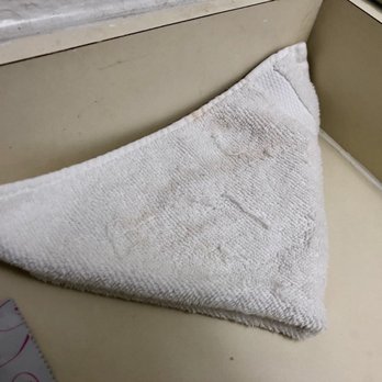 Vista Inn - A hand towel...stained and old and just gross. You'd need to wash your hands again if you used this to dry them. - Hotels Near Me - Vista, California Vista Inn - A hand towel...stained and old and just gross. You'd need to wash your hands again if you used this to dry them. - Hotels Near Me - Vista, California