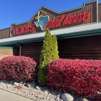 Texas Roadhouse - American Near Me - Joliet, Illinois Texas Roadhouse - American Near Me - Joliet, Illinois