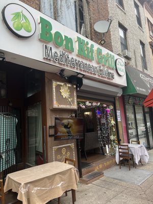 Bon Kif Grill by null