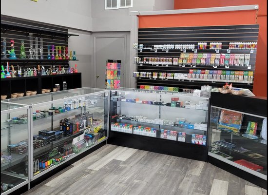 TOBACCO & THINGS - Updated July 2026 - 537 Waller Ave, Lexington, Kentucky - Vape Shops
