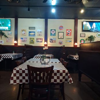 Olde Town Pizzeria - Interior - Pizza Near Me - Brandon, Florida