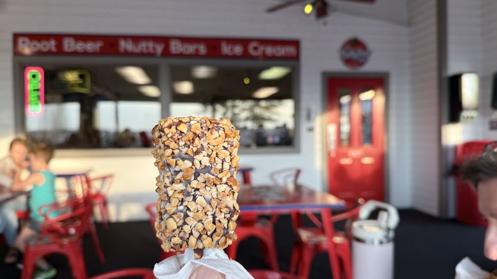 Nutty Bar Stand Logo