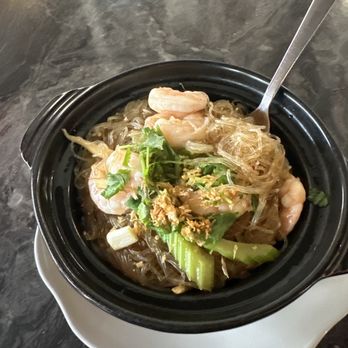 Thai Buri Restaurant - Shrimp in the pot - Thai Near Me - San Antonio, Texas Thai Buri Restaurant - Shrimp in the pot - Thai Near Me - San Antonio, Texas