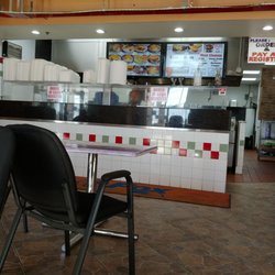 Exxon - Best Trompm tacos around...