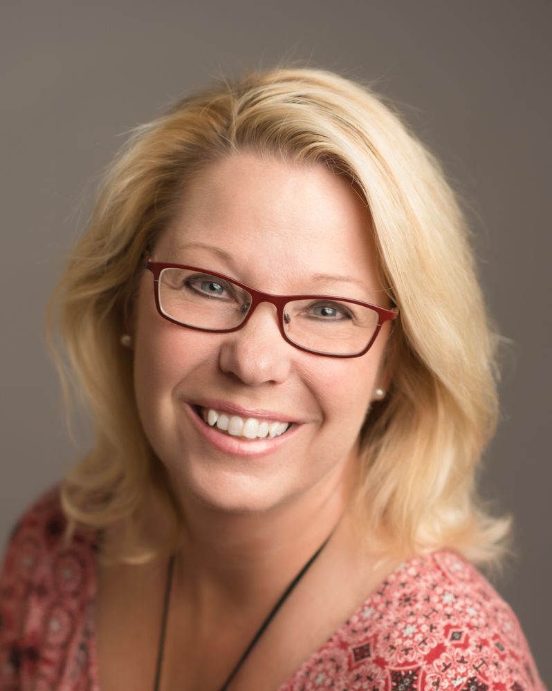 BETH LUNDY ZACH TAYLOR REAL ESTATE Contact Agent 1500 Medical Ctr