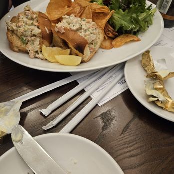 Big Al's Oyster Bar - Lobster Roll - Seafood Near Me - Las Vegas, Nevada Big Al's Oyster Bar - Lobster Roll - Seafood Near Me - Las Vegas, Nevada