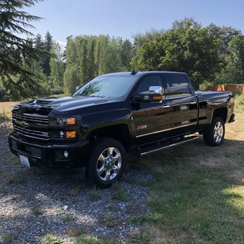 Gibbys Auto Spa - 2019 Chevy 2500 detail & scratch repair - Auto Detailing Near Me - Seattle, Washington Gibbys Auto Spa - 2019 Chevy 2500 detail & scratch repair - Auto Detailing Near Me - Seattle, Washington