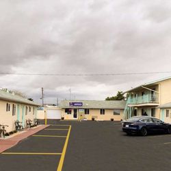 Oasis Inn - MH OasisInnSuites Ridgecrest CA Property Exterior