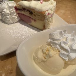 Triple Berry Bliss cheesecake Triple Berry Bliss cheesecake