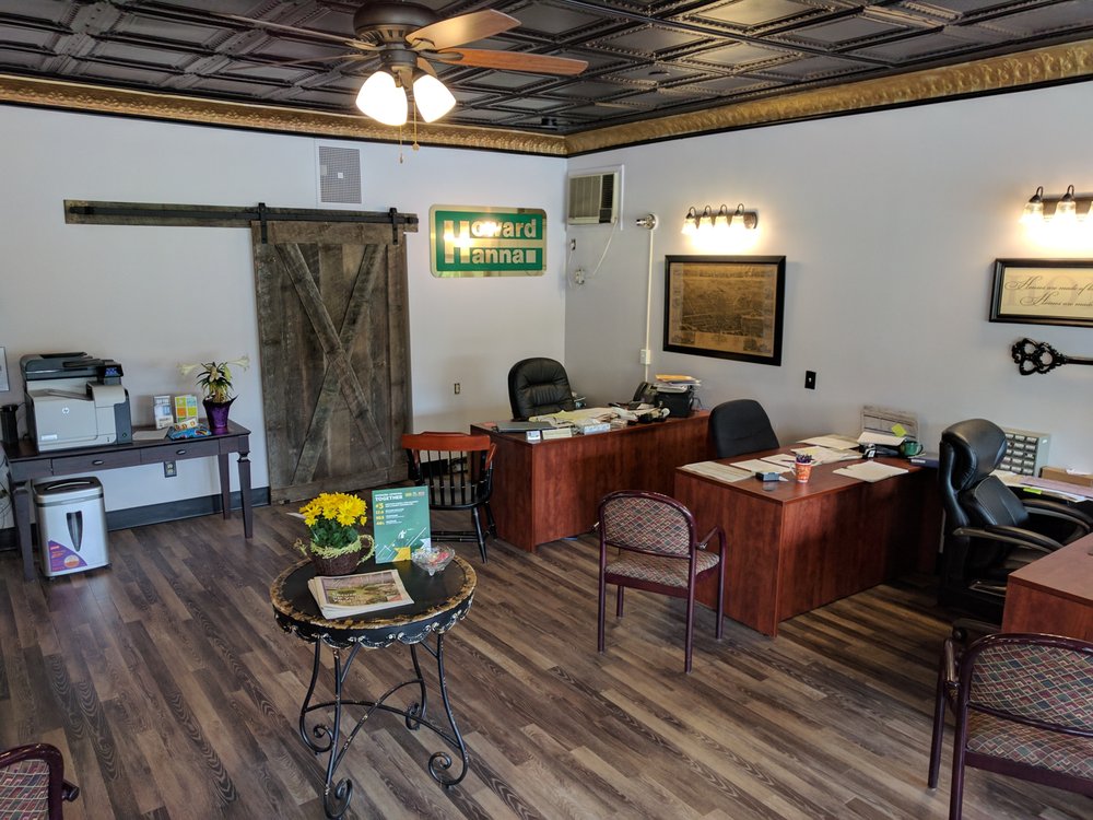 HOWARD HANNA PROFESSIONALS OLEAN Updated June 2024 410 Wayne St