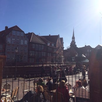 Café Im Goebenhaus - View from the courtyard. - Cafes Near Me - Stade, NI