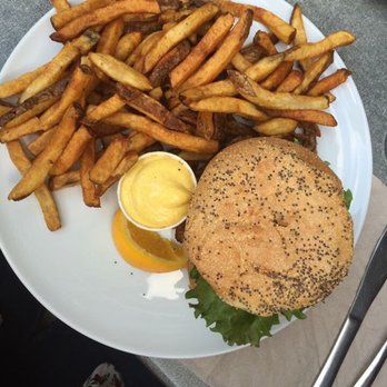Chez Victor - Burgers Near Me - Quebec City, Quebec Chez Victor - Burgers Near Me - Quebec City, Quebec