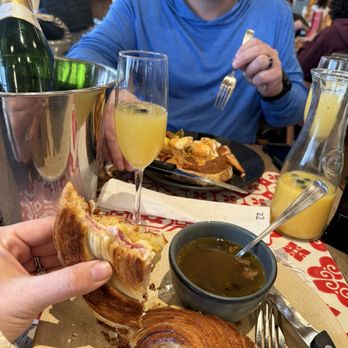 La Panadería - El Favorito (Sunny Side Up)side Ranchero Eggs Benedictint - Breakfast & Brunch Near Me - San Antonio, Texas La Panadería - El Favorito (Sunny Side Up)side Ranchero Eggs Benedictint - Breakfast & Brunch Near Me - San Antonio, Texas