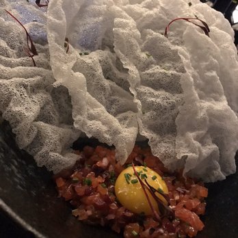 VU Rooftop - Salmon tar tar - Lounges Near Me - Chicago, Illinois