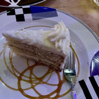 DeEva Kitchen & Bar - Italian Near Me - Plano, Texas