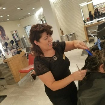 JCPenney's Salon - Stylist Mina doing a haircut - Hair Salons Near Me - Glendale, California JCPenney's Salon - Stylist Mina doing a haircut - Hair Salons Near Me - Glendale, California