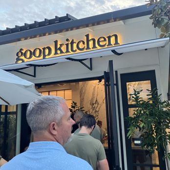 Goop Kitchen - Entrance and line - Pizza Near Me - San Diego, California Goop Kitchen - Entrance and line - Pizza Near Me - San Diego, California