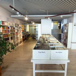 Guthschrift Antiquariat - Schallplattenecke