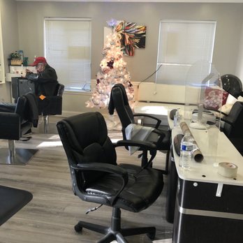 Hidden Beauty - Inside - Hair Salons Near Me - Alexandria, Virginia