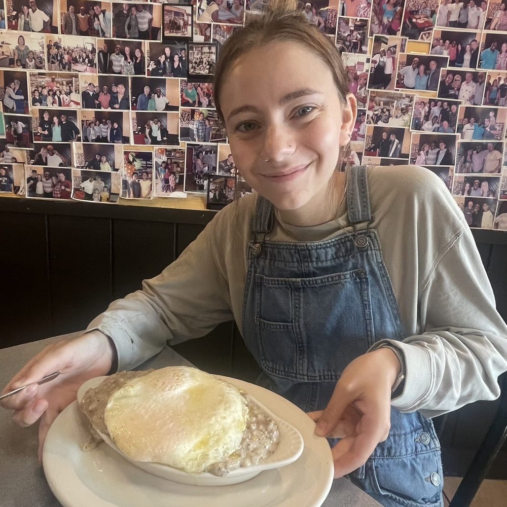 Joes Cafe - Biscuits and gravy - Breakfast & Brunch Near Me - Orem, Utah