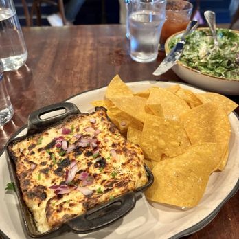 The Darling Oyster Bar - Seafood Near Me - Charleston, South Carolina