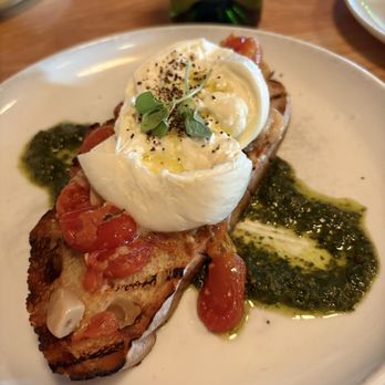 Sixty Vines - Burrata - Wine Bars Near Me - Winter Park, Florida Sixty Vines - Burrata - Wine Bars Near Me - Winter Park, Florida