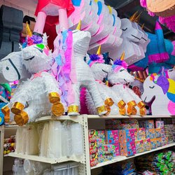 Gosa Toys Party Store - Found the perfect unicorn piñata!