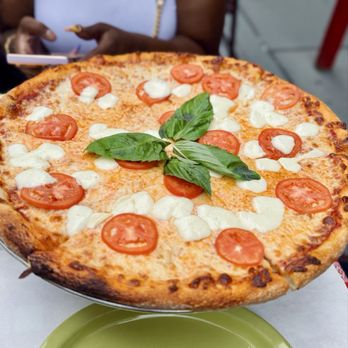Caffe De La Venezia - Mozzarella Caprese - Italian Near Me - New York, New York Caffe De La Venezia - Mozzarella Caprese - Italian Near Me - New York, New York