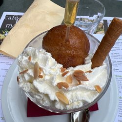 Café de France - Baba au rhum