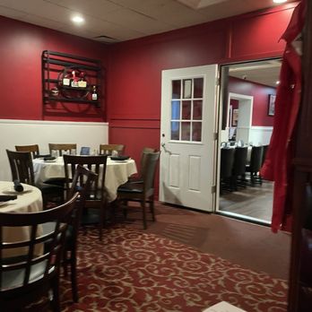 Fox Osteria - Dining room - Italian Near Me - Meriden, Connecticut Fox Osteria - Dining room - Italian Near Me - Meriden, Connecticut