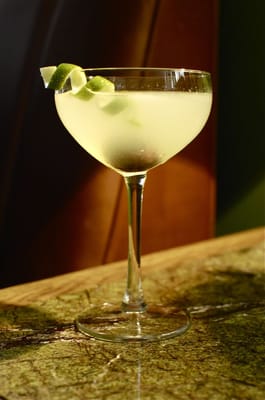 Pauly Bar by null