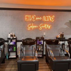 Astraea - Salon