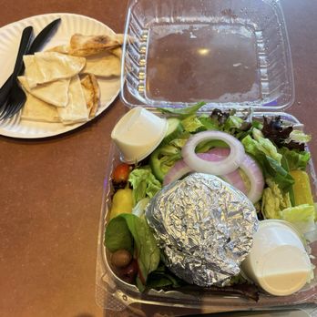 Big Daddys Pizza & Sub Shop - Filet Mignon Steak Tip Salad - Pizza Near Me - Brighton, Massachusetts Big Daddys Pizza & Sub Shop - Filet Mignon Steak Tip Salad - Pizza Near Me - Brighton, Massachusetts