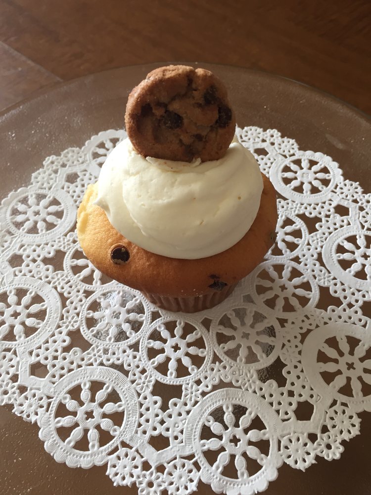 THE BAKE SHOPPE & CAFE Updated October 2024 80 E State St, Sharon