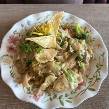 R HaanThai - Pad See-Ew - Thai Near Me - Fremont, California R HaanThai - Pad See-Ew - Thai Near Me - Fremont, California