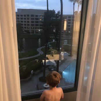 Costa Mesa Marriott - Wonderful pool and lake view! - Hotels Near Me - Costa Mesa, California Costa Mesa Marriott - Wonderful pool and lake view! - Hotels Near Me - Costa Mesa, California