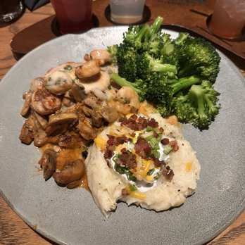 Outback Steakhouse - Salmon & shrimp with loaded mashed potatoes and broccoli - Steakhouses Near Me - Horsham, Pennsylvania Outback Steakhouse - Salmon & shrimp with loaded mashed potatoes and broccoli - Steakhouses Near Me - Horsham, Pennsylvania