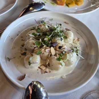 Park & Howard Bistro - New American Near Me - Burlingame, California