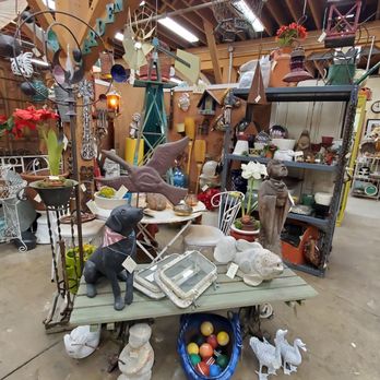 Cannery Row Antique Mall - Merchandise - Antiques Near Me - Monterey, California Cannery Row Antique Mall - Merchandise - Antiques Near Me - Monterey, California