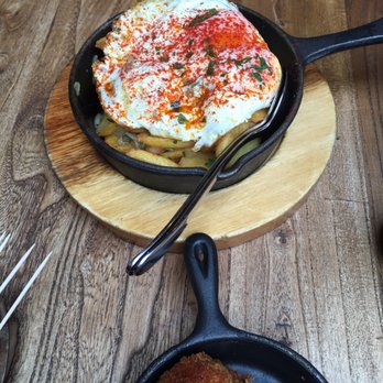 Camino - Huevos rotos - Bars Near Me - London, XGL Camino - Huevos rotos - Bars Near Me - London, XGL
