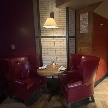 The Dearborn - Comfortable seating for 2 - New American Near Me - Chicago, Illinois The Dearborn - Comfortable seating for 2 - New American Near Me - Chicago, Illinois