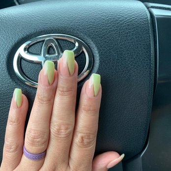 Queen Nails & Spa - What I got - Nail Salons Near Me - Williamsburg, Virginia Queen Nails & Spa - What I got - Nail Salons Near Me - Williamsburg, Virginia