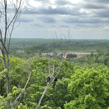 Rattlesnake Point - Landmarks & Historical Buildings Near Me - Milton, Ontario Rattlesnake Point - Landmarks & Historical Buildings Near Me - Milton, Ontario