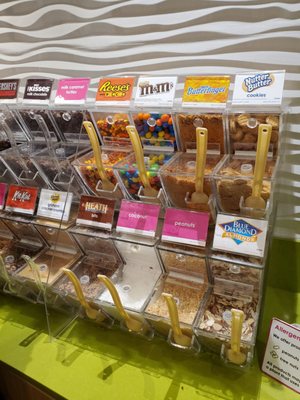 Menchie's Frozen Yogurt by null