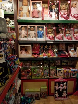 G Willikers Toy Shoppe by null