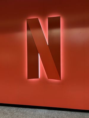 Netflix by null